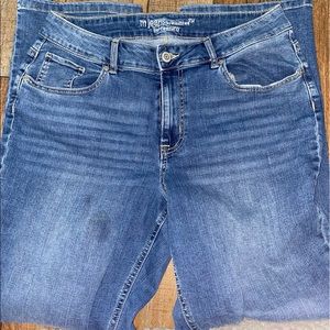 14W Maurices straight leg jeans